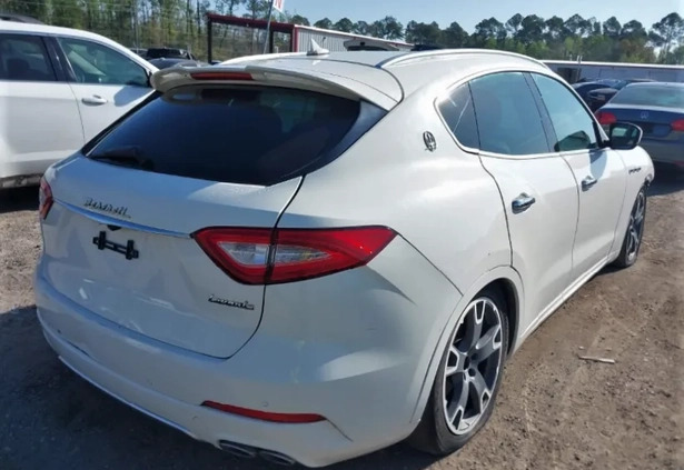 Maserati Levante cena 59900 przebieg: 21958, rok produkcji 2017 z Szczyrk małe 92